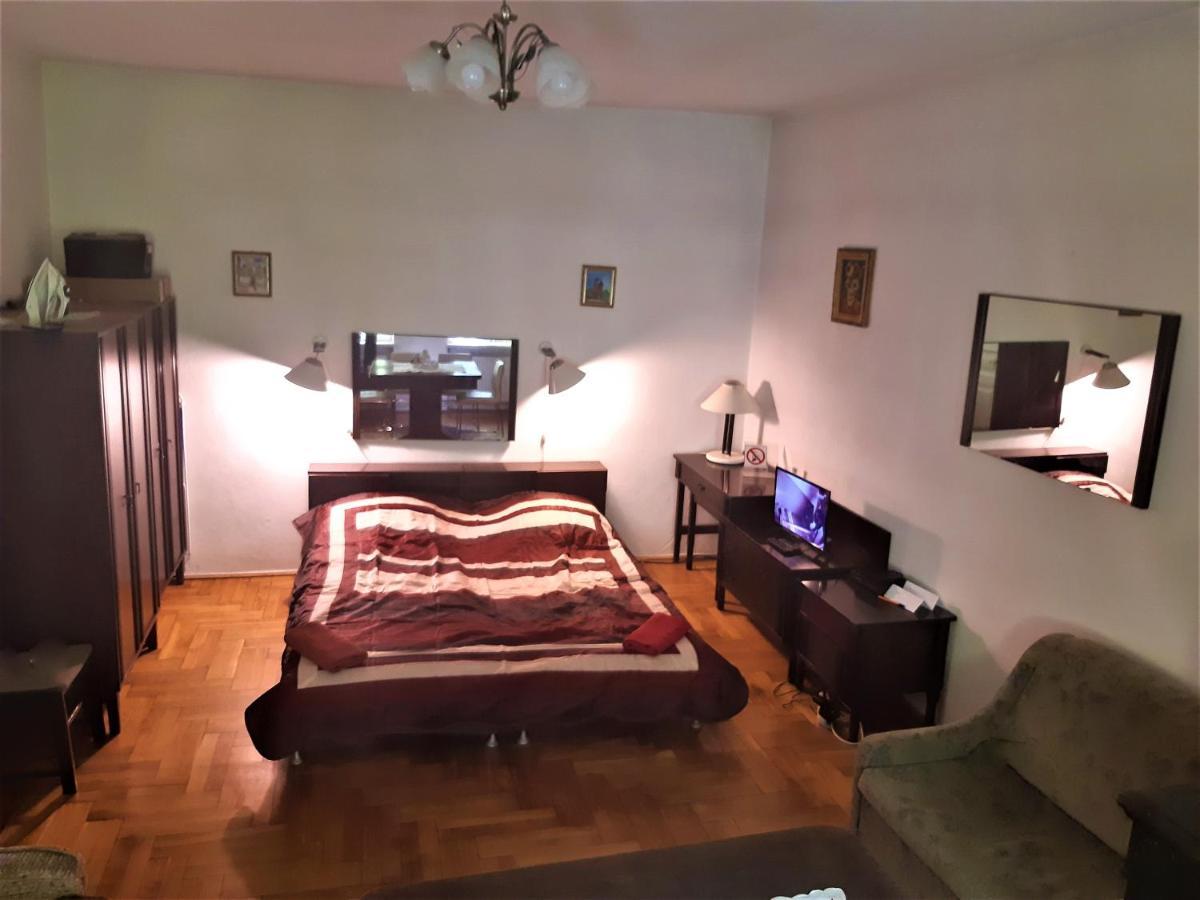 Florianska Old Town Apartment Krakow Luaran gambar